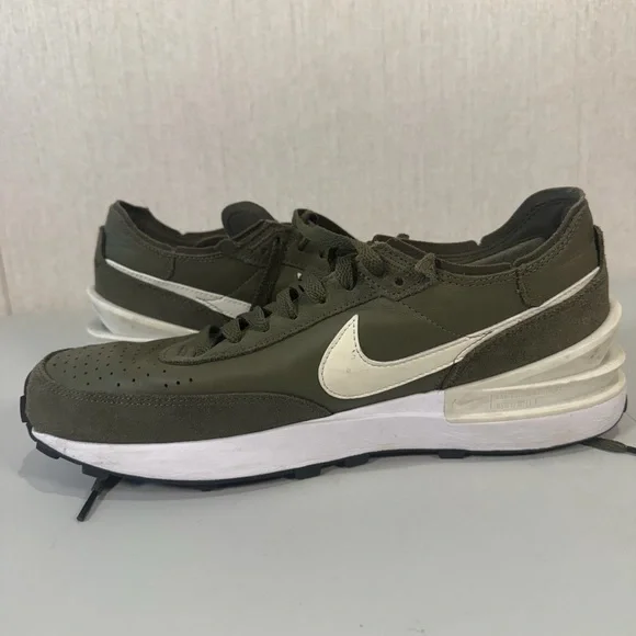 Nike Waffle One Leather Medium Olive Size 9.5 - Picture 3 of 16